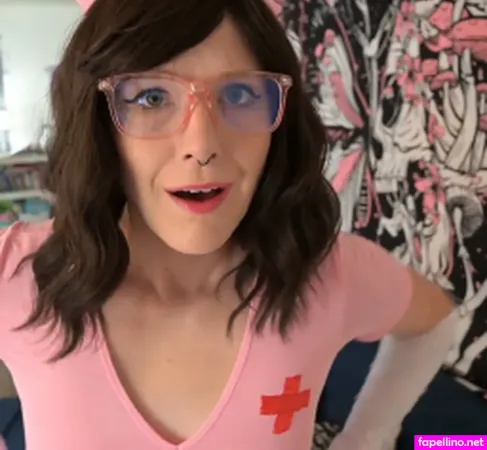 Miss Ellie 2 OnlyFans Thumbnail #Lyk1pE3hWO