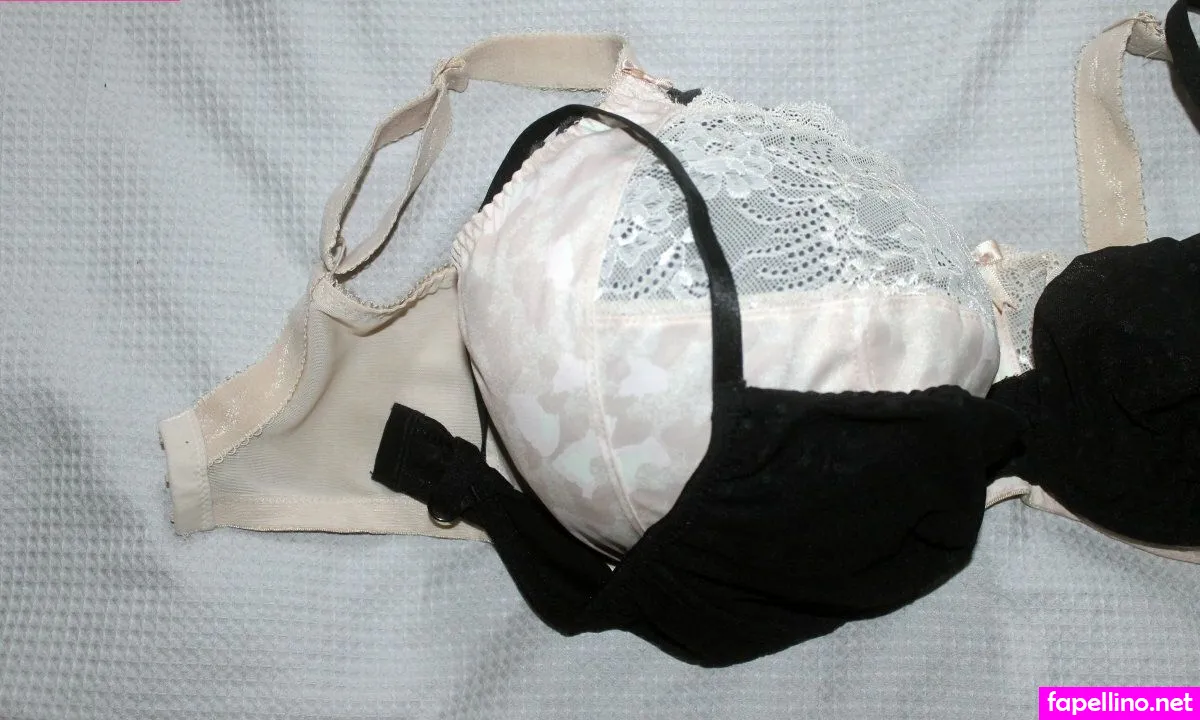 https:, missemilygrey, missemilygrey_official Nude Leaked OnlyFans Photo #Gm1H7DH2SN