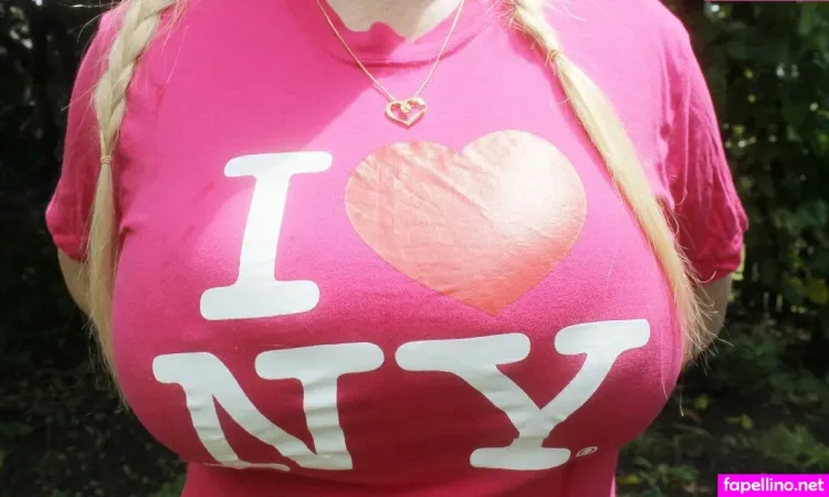 Miss Emily Grey 1 OnlyFans Thumbnail #J4gkMnxdWT