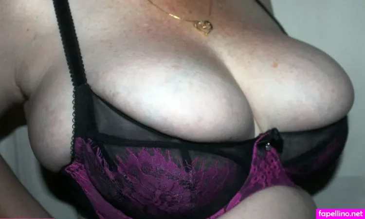 Miss Emily Grey 1 OnlyFans Thumbnail #LXMWWZXent