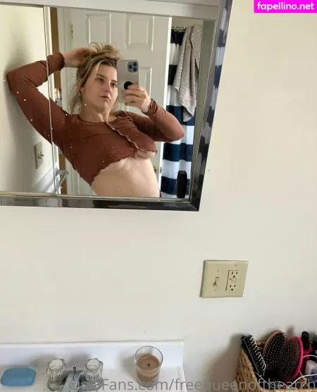 Miss Emily022 Free OnlyFans Thumbnail #XPIFN3poyi