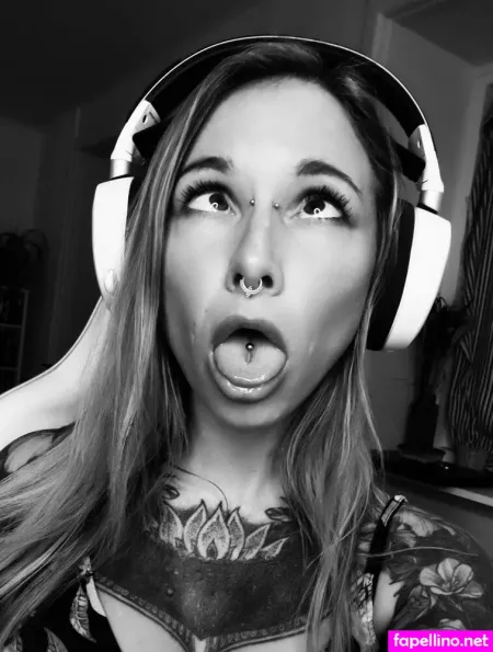 Miss F Free OnlyFans Thumbnail #76RmMP9sIW