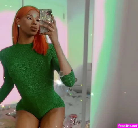 Miss Giraffe Pussy OnlyFans Thumbnail #k8EpwHkszY