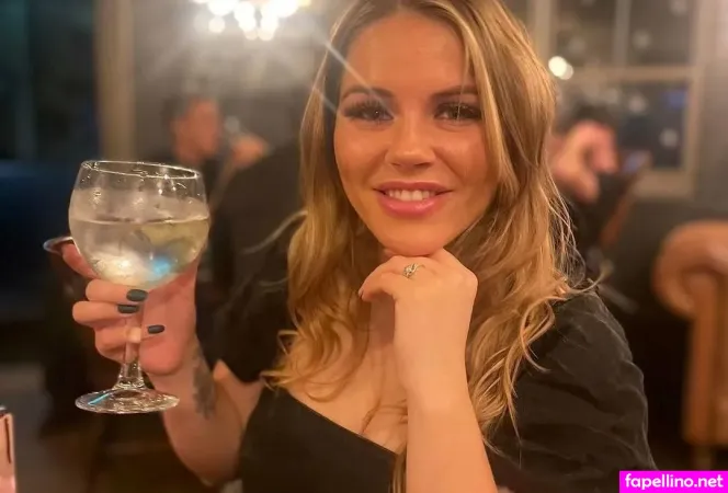 Miss Graves OnlyFans Thumbnail #m0VfOttvvK