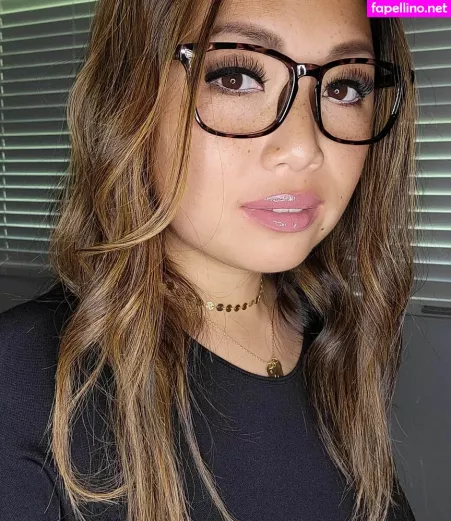 Miss Jee Yung OnlyFans Thumbnail #rTcF8L1h5o