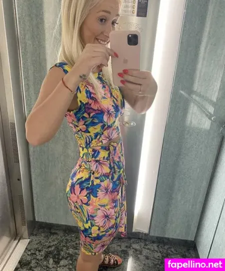 Miss Juliaa 1 OnlyFans Thumbnail #siZGnwhdZi