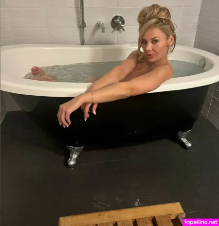 Miss Katherine Taylor OnlyFans Thumbnail #oHkkWZB5cw