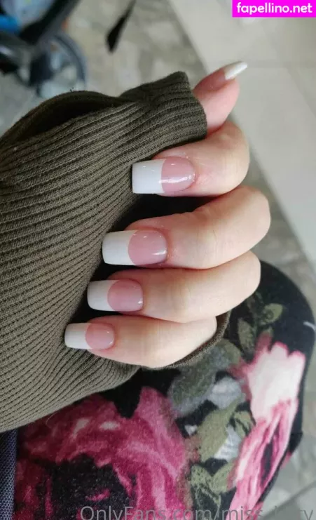 Miss Kitty OnlyFans Thumbnail #eMX9CQ3i28