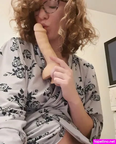 Miss Kris Butt OnlyFans Thumbnail #npHfBnNNz8