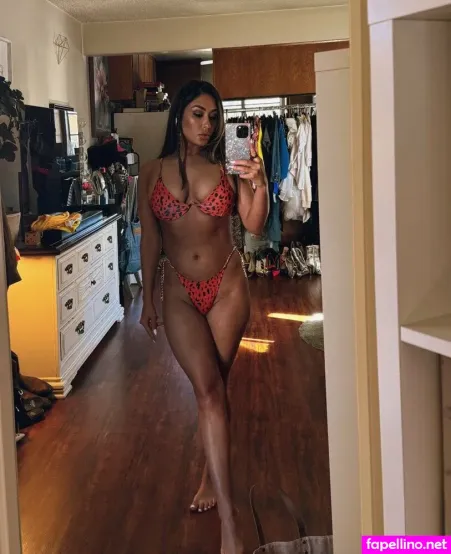 Miss Lexi Chase OnlyFans Thumbnail #s3u6q0yT5B