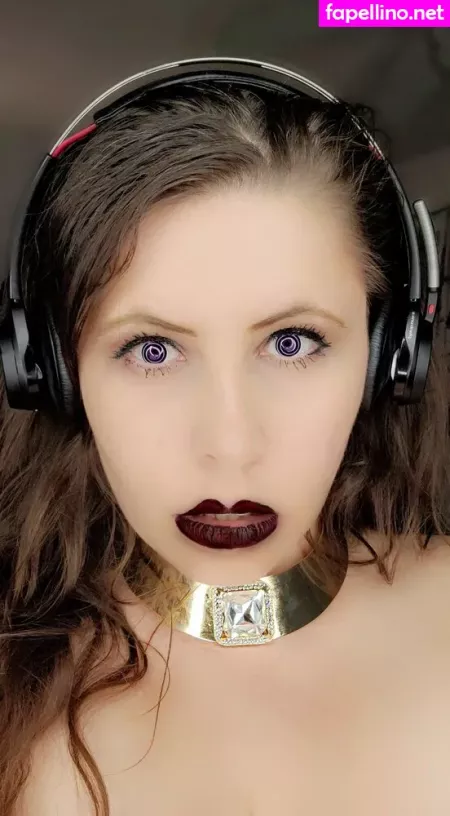 Miss Lollipop 1 OnlyFans Thumbnail #IeP6d1iWw9