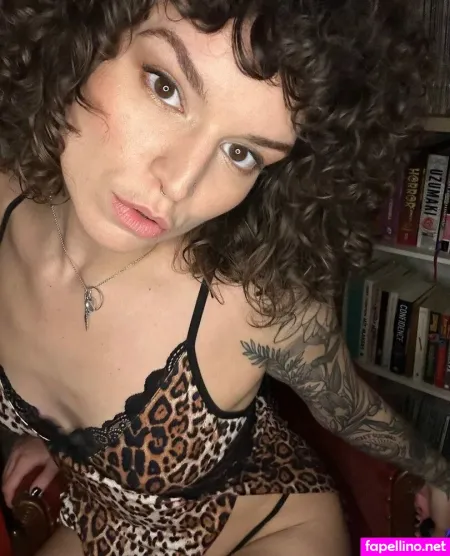 Miss Louisa OnlyFans Thumbnail #q1dr3hH3q1