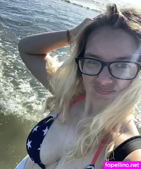 Miss Maddie91 OnlyFans Thumbnail #XluDBAb3BT