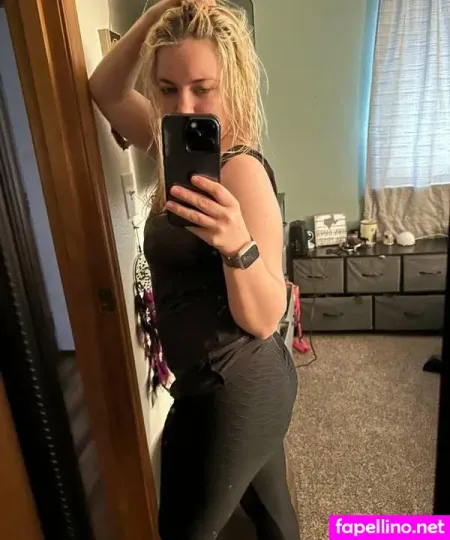 Miss Maddie91 OnlyFans Thumbnail #oBb5fzJNsx