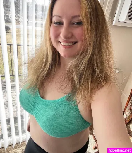 Miss Mandi OnlyFans Thumbnail #D3PDtuwyB5