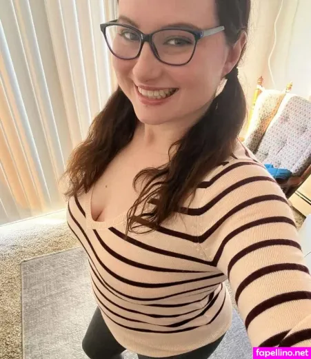 Miss Mandi Main Profile Photo