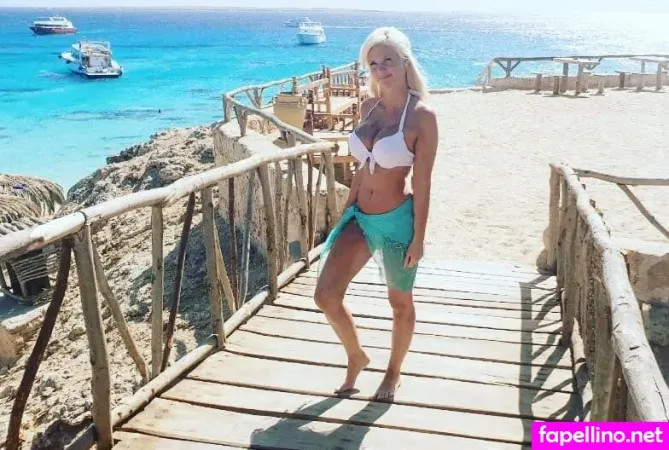 Miss Manja OnlyFans Thumbnail #NLmbqeGVem