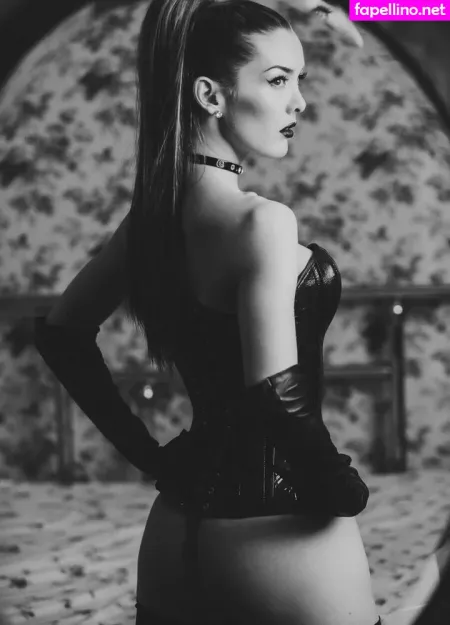 Miss Miranda OnlyFans Thumbnail #phHKhfPFSi