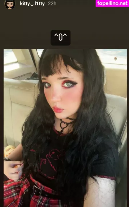 Miss Molotov OnlyFans Thumbnail #UQmUl2OouL