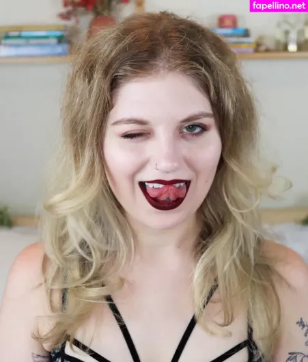 Miss Mousie Mouse OnlyFans Thumbnail #Iqs6rSaclr