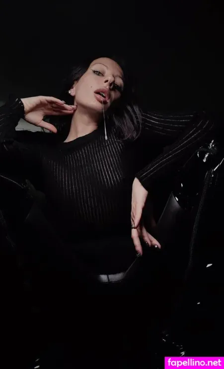 Miss Owner OnlyFans Thumbnail #xx8hQcrKnf