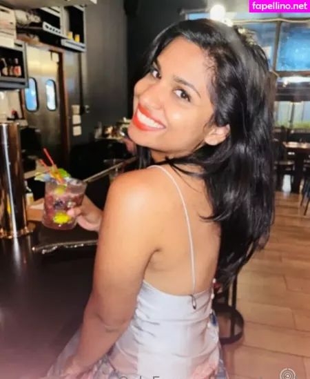 Miss Patel OnlyFans Thumbnail #18yenbnWBT