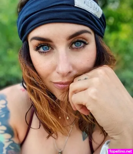 Miss Peaches OnlyFans Thumbnail #4KPofcHZkx