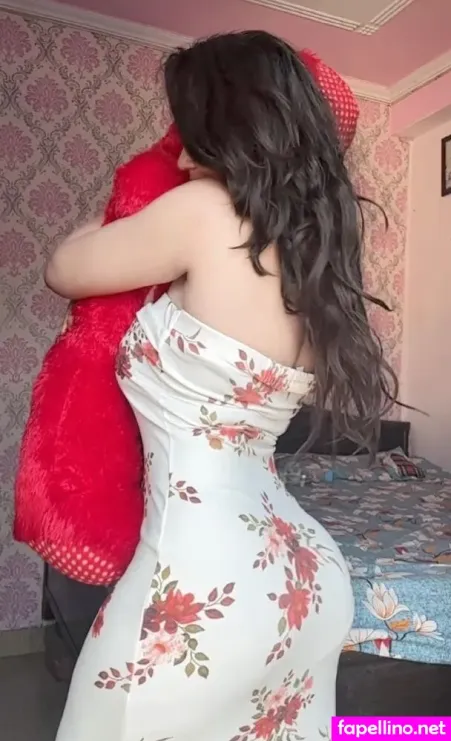 Miss Pinky OnlyFans Thumbnail #qBvD5yceGL