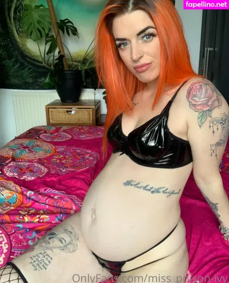 Miss Poison Ivy OnlyFans Thumbnail #2CpMs4qxrm
