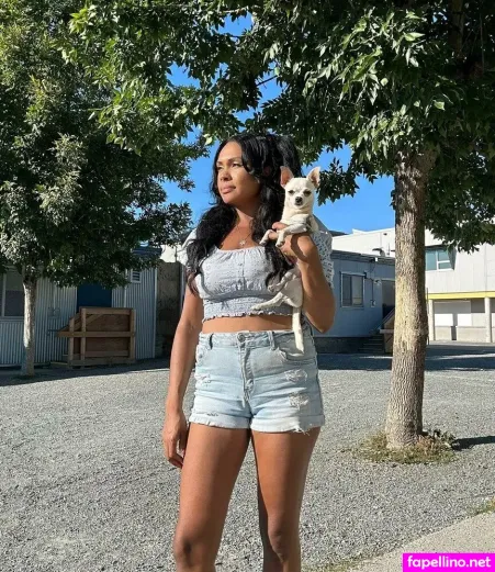 Miss Princess OnlyFans Thumbnail #1XAOrcW4As