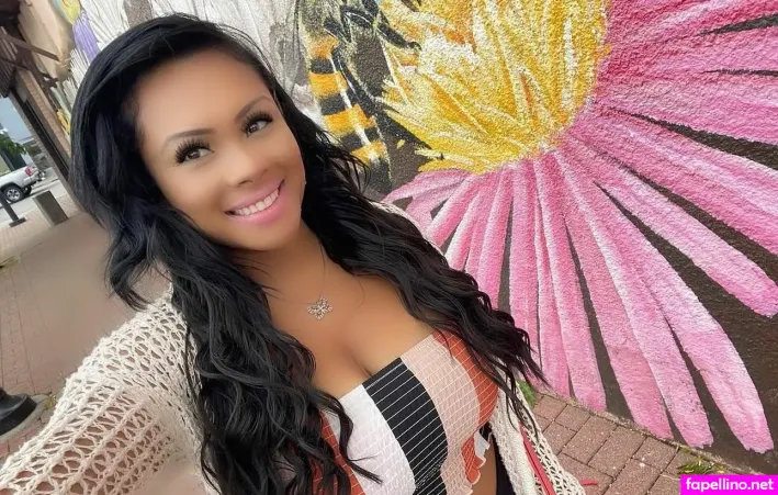 Miss Princess OnlyFans Thumbnail #M8IG5Aickd