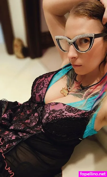 Miss Simply Amanda OnlyFans Thumbnail #WOYgG4vhNV