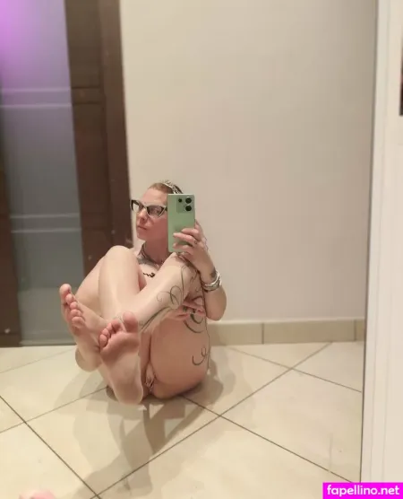 Miss Simply Amanda OnlyFans Thumbnail #r0eE6shx4y
