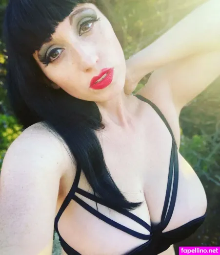 Miss Spent Youth Msspentyouth OnlyFans Thumbnail #HVRy36948o