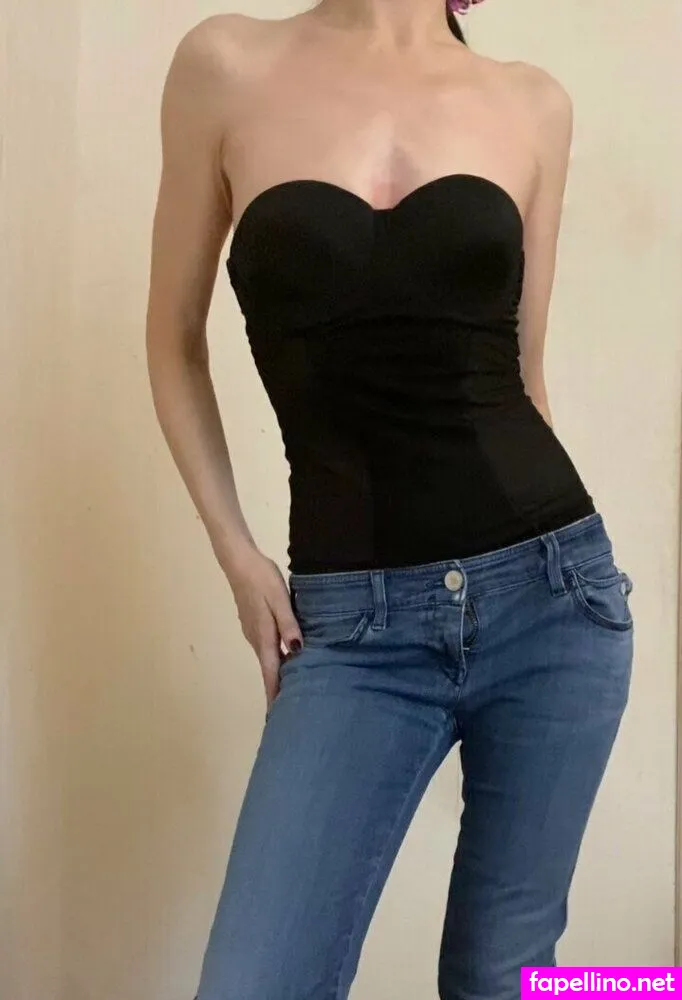 miss_spy Nude Leaked OnlyFans Photo #8TnF9w8bWa