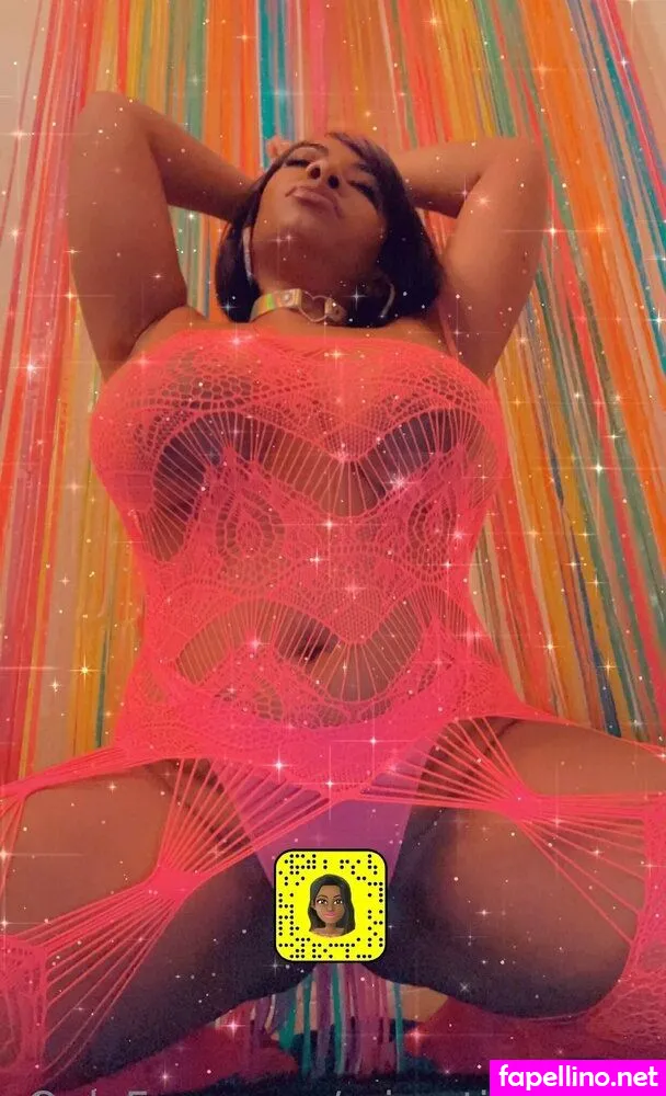 miss_tia_cakes Nude Leaked OnlyFans Photo #0D3vEPB41M