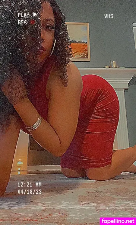 Miss Tia Cakes OnlyFans Thumbnail #P6xl6oSJch