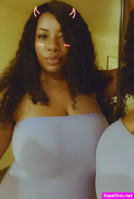Miss Tia Cakes OnlyFans Thumbnail #cpqMmhu4nV