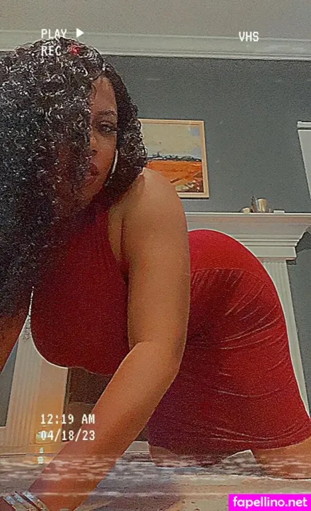 Miss Tia Cakes OnlyFans Thumbnail #eTVk0CN3PA