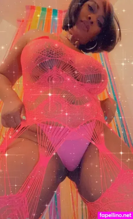Miss Tia Cakes OnlyFans Thumbnail #jk9f3AAXvb