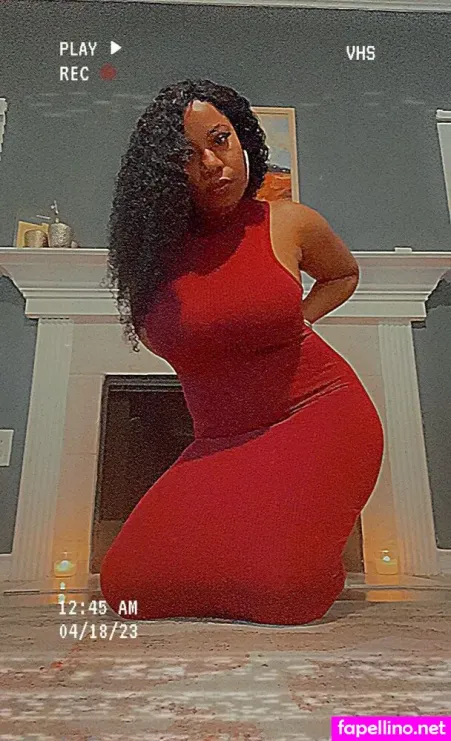 Miss Tia Cakes OnlyFans Thumbnail #vE1aHIv8ik
