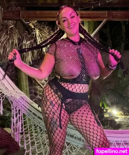 Miss Tripple D OnlyFans Thumbnail #1tHL30koBn