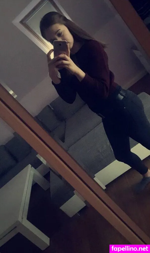 marillovv..., miss_vanniii Nude Leaked OnlyFans Photo #7Jqbs98631