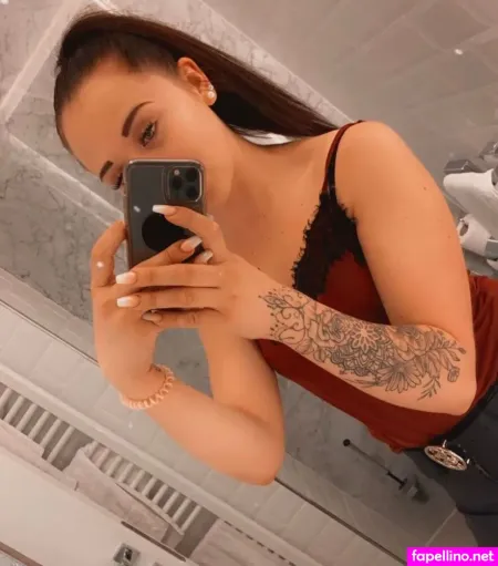 Miss Vanniii OnlyFans Thumbnail #YtDbwz7Ev8