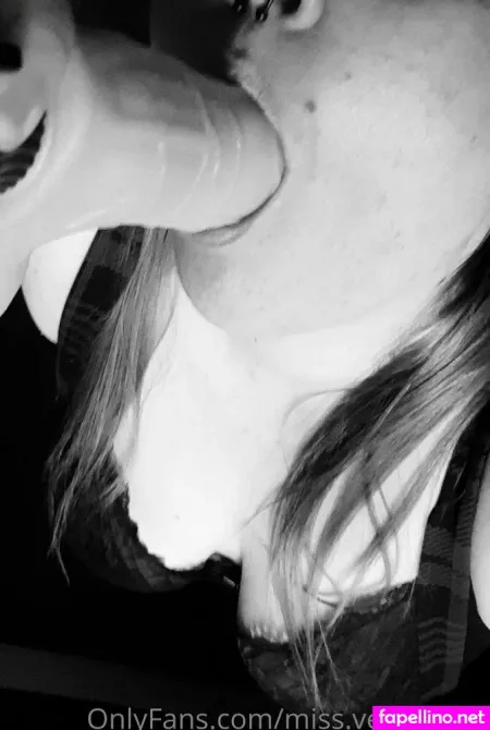 Miss Velvet Star Free OnlyFans Thumbnail #NiW0DcE5bN