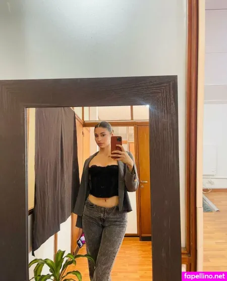 Miss Veronica OnlyFans Thumbnail #LVcB48akPd