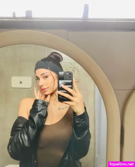 Miss Veronica OnlyFans Thumbnail #tFYwhM18Oy