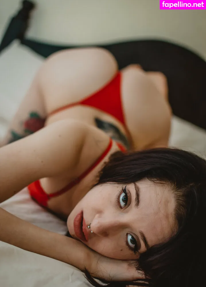 __whitetrash, miss_whitetrash Nude Leaked OnlyFans Photo #RnvmvHopIT