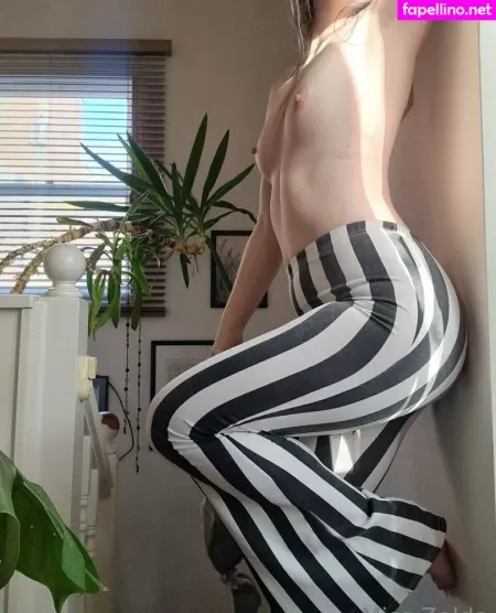 Miss Zelda OnlyFans Thumbnail #b6R46lKLXq