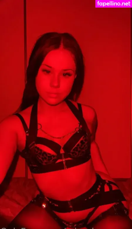 Missalanaevans OnlyFans Thumbnail #SEJJUyryN5
